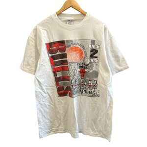 Vintage 90s Chicago Bulls Back 2 Back T-Shirt Size XL
